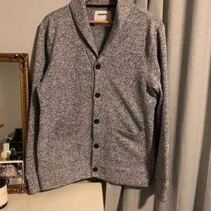 Cardigan sweater